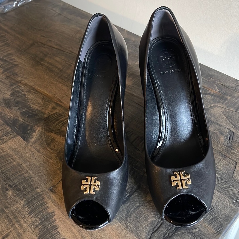 Work or play wedge heels
